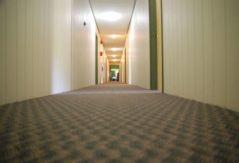 酒店 Northern Shores Lodge