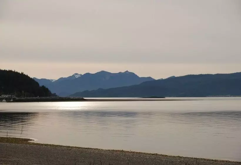 ホテル Northern Shores Lodge