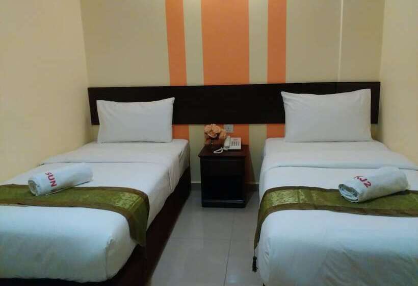 Sun Inns Hotel Pasir Penambang