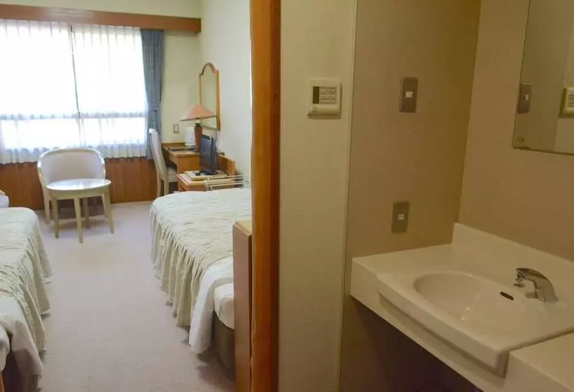 Inuyama International Youth Hostel