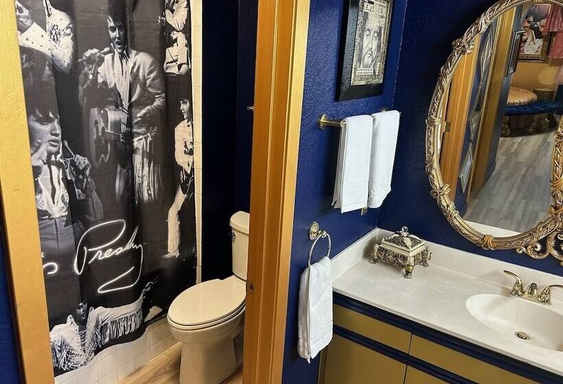 King Condo At Holiday Hills