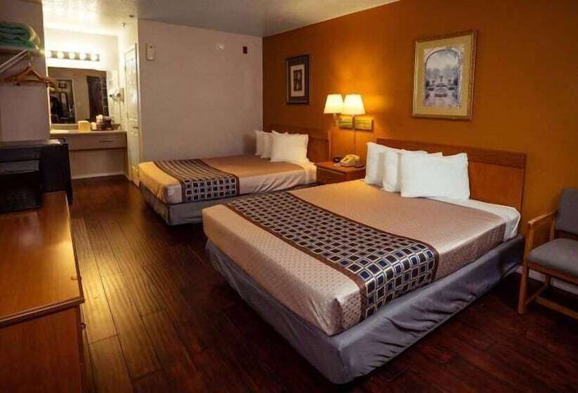 King Condo At Holiday Hills