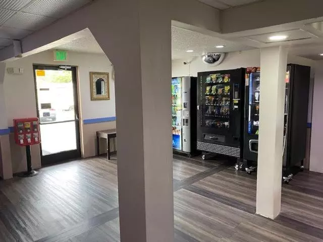 モーテル Americas Express Inn Rocky Mount