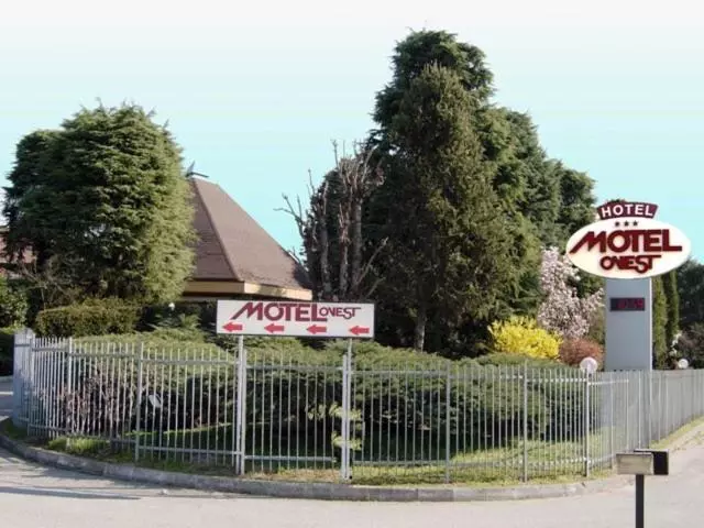 Motel Ovest