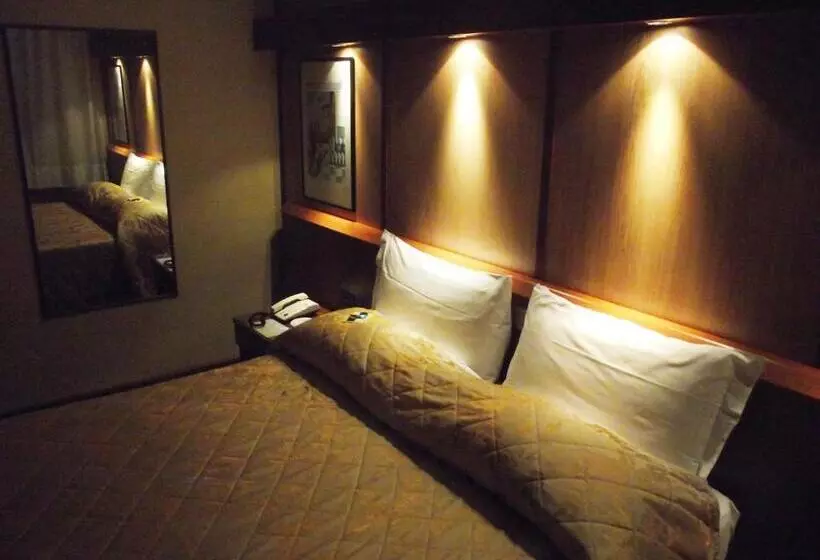 Motel Ovest