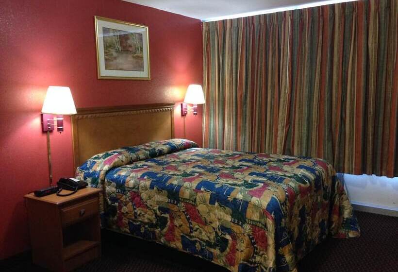 Мотель Voyager Inn