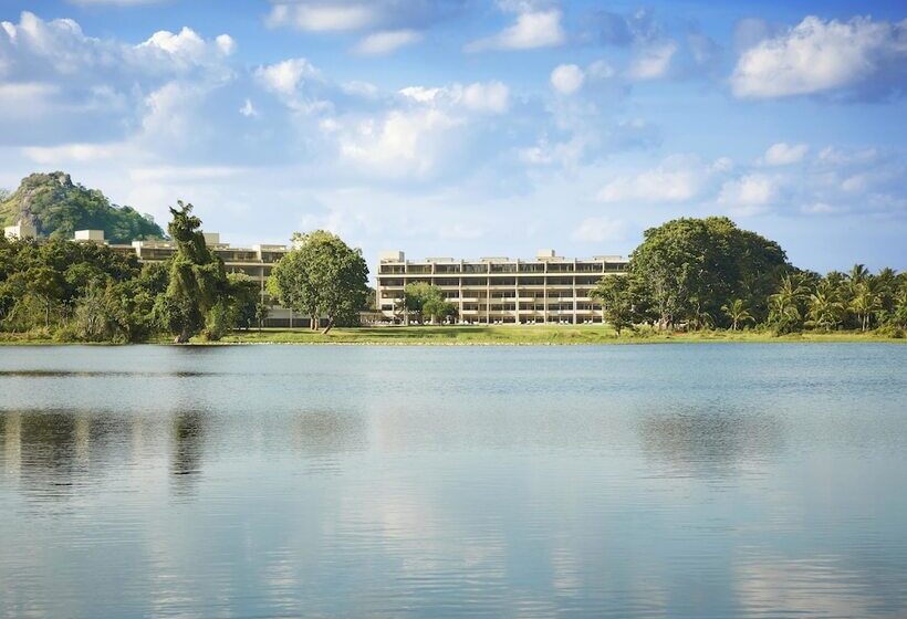 منتجع Jetwing Lake