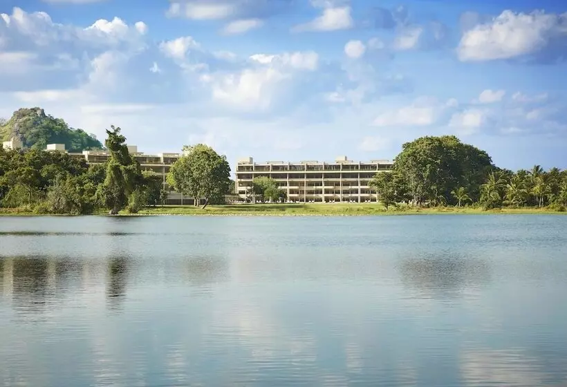 Resort Jetwing Lake