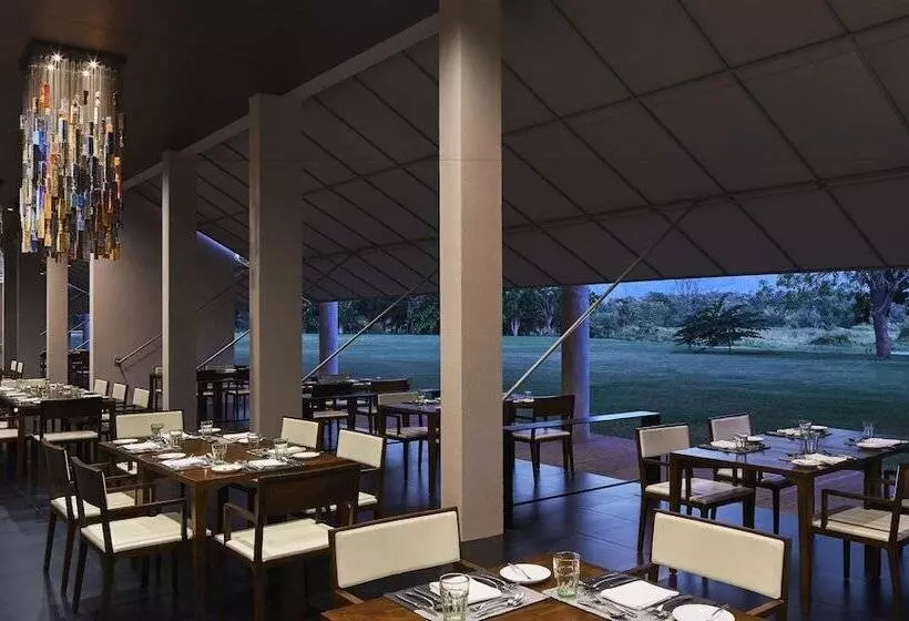 Resort Jetwing Lake