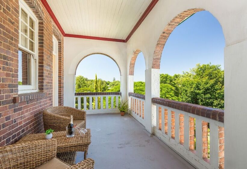 ホテル Cumquat House