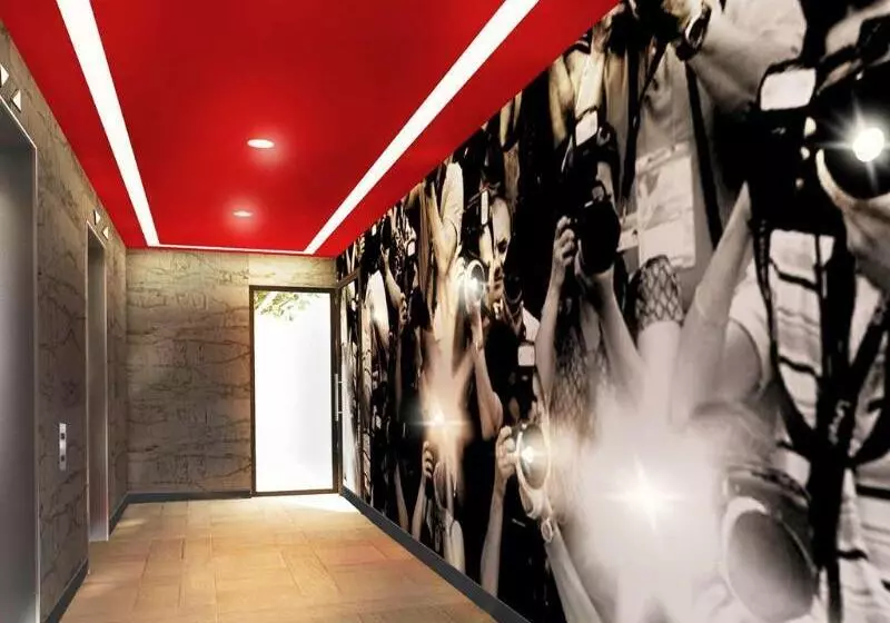 ホテル Ibis Styles London Ealing