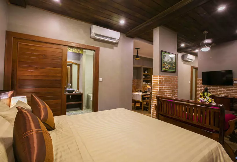 هتل Image D Angkor Boutique Villa