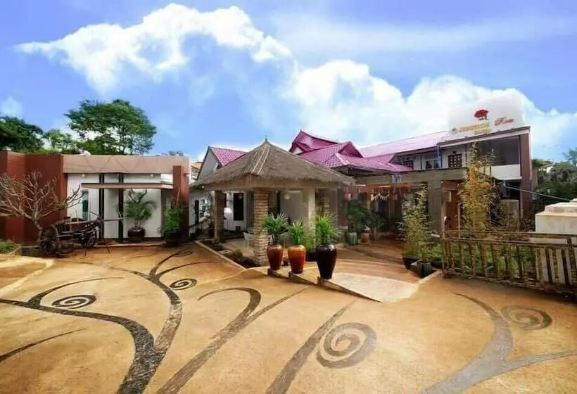 هتل Kalaw Junction Rose