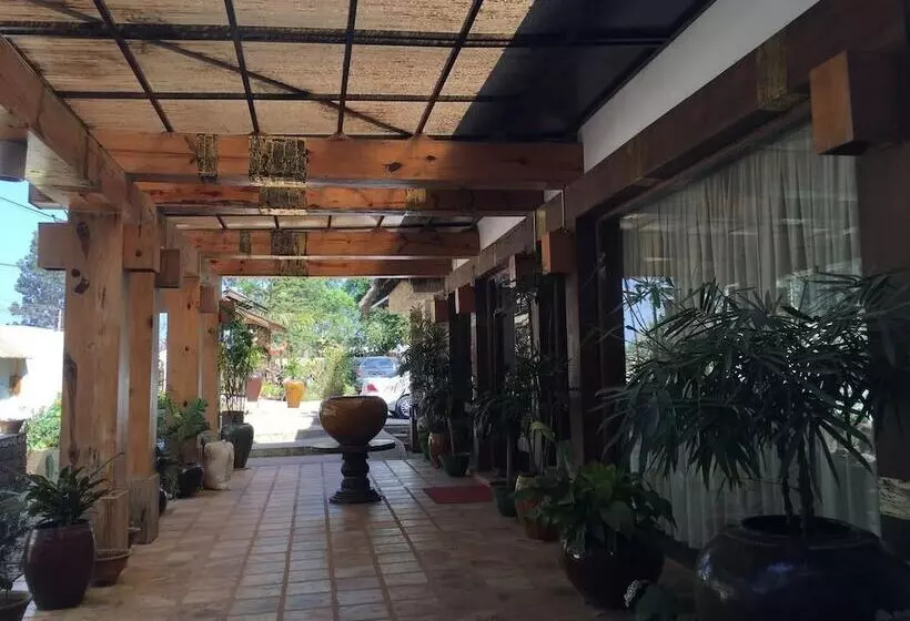 هتل Kalaw Junction Rose