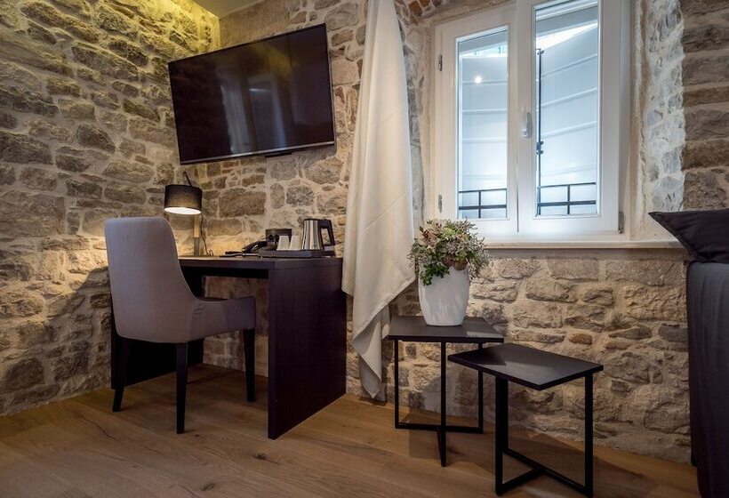 هتل Murum Heritage