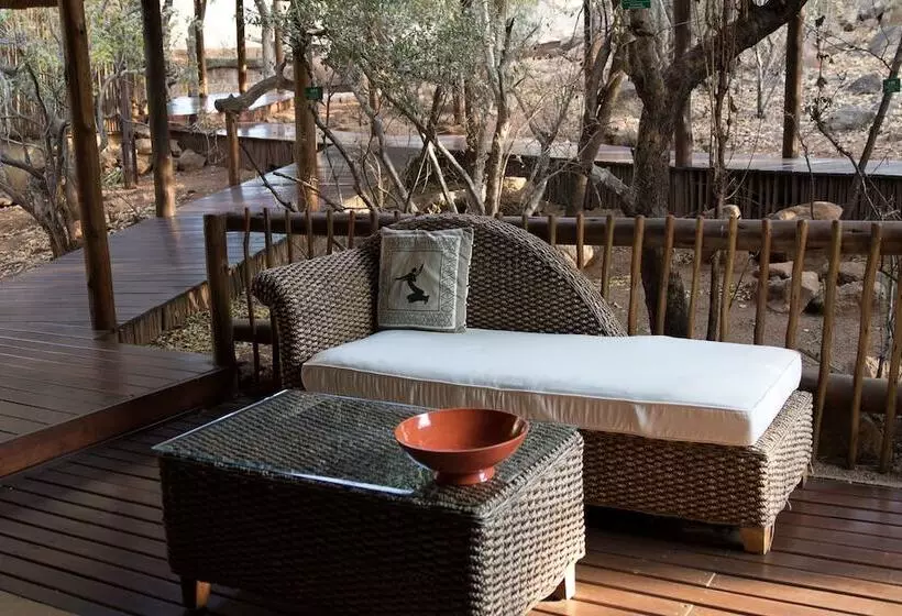 ホテル Phumelelo Lodge