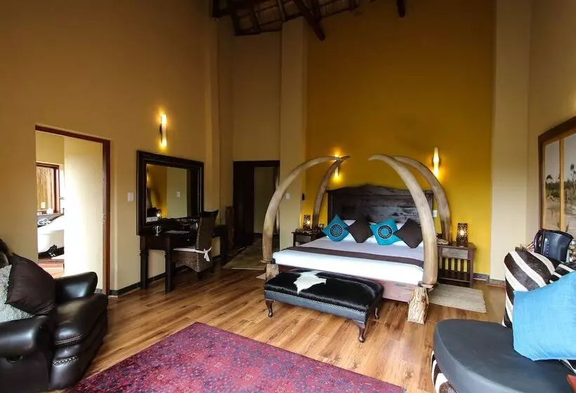 ホテル Phumelelo Lodge