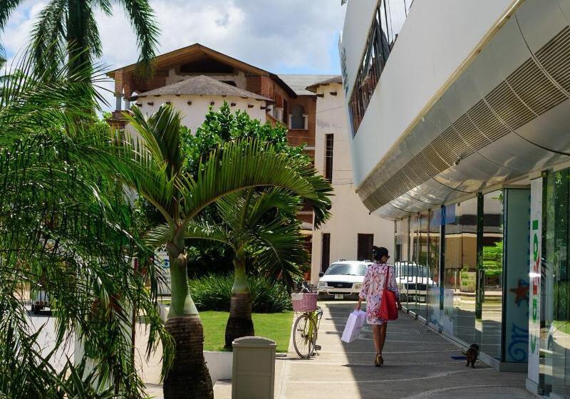 هتل Puerto Plaza Las Terrenas