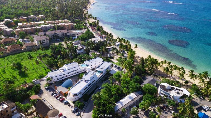 هتل Puerto Plaza Las Terrenas