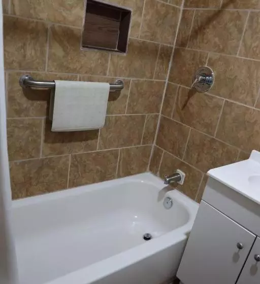 Motelli Budget Inn