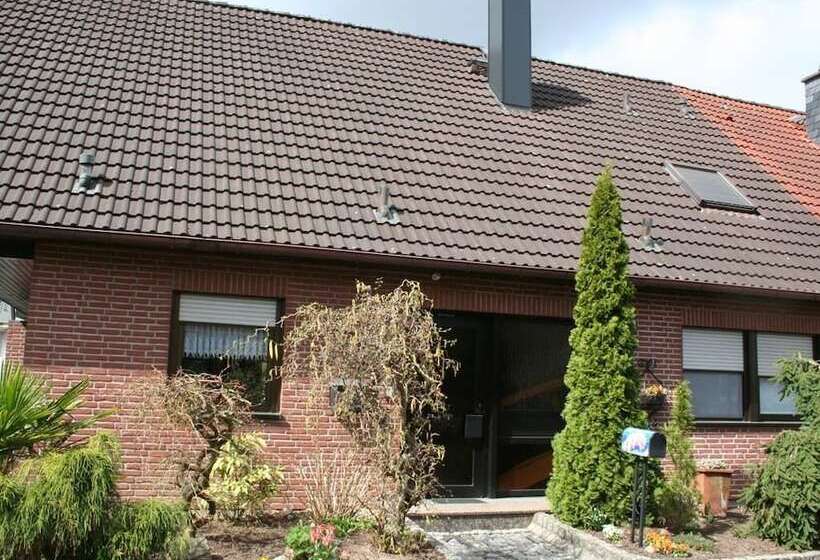 پانسیون Messezimmer4u