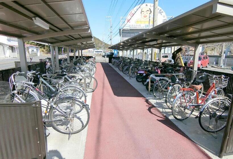 Ryokan Minshuku Inn Shirahama Ekinoyado