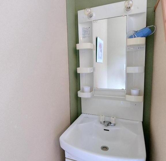 Ryokan Minshuku Inn Shirahama Ekinoyado