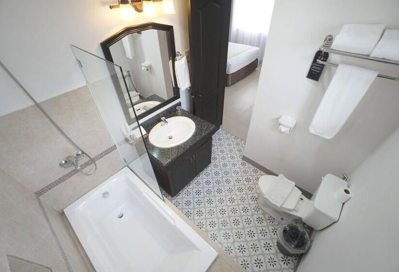 Sta. Barbara Residence