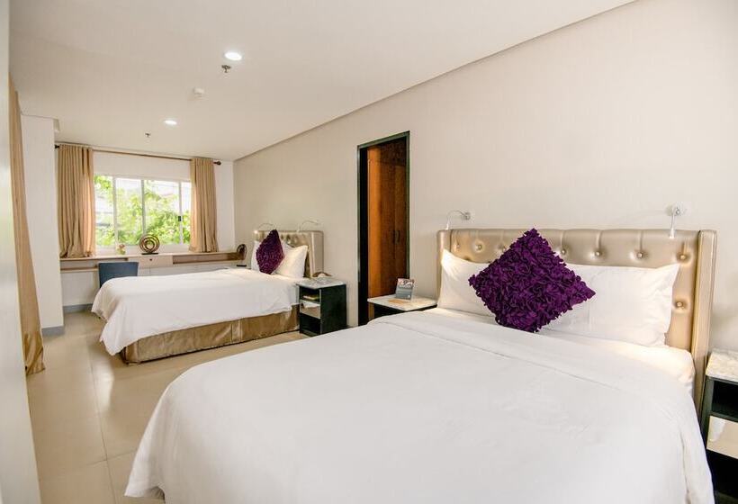 Sta. Barbara Residence