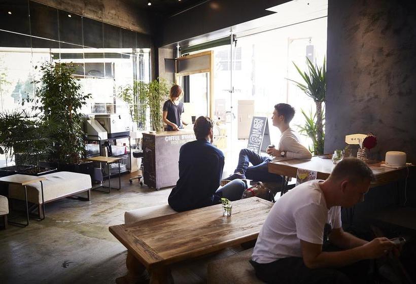 Wise Owl Hostels Tokyo