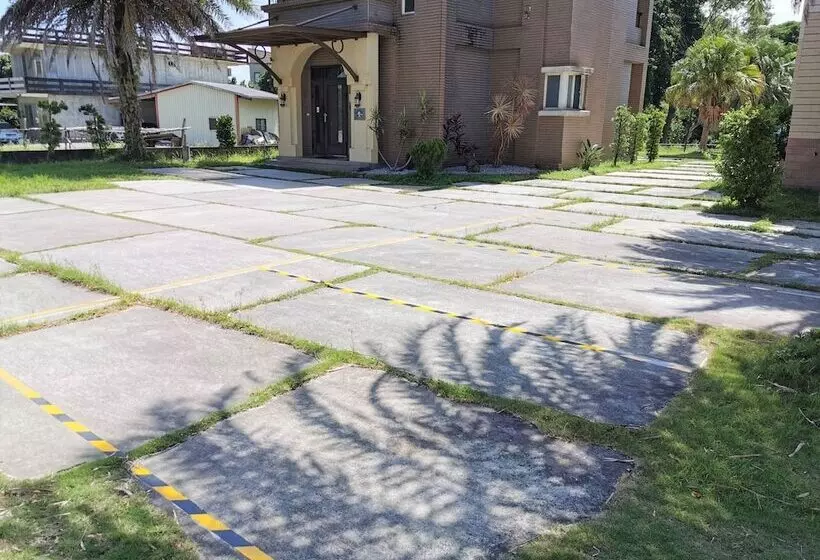 تختخواب و صبحانه Yilan Beitou No.117