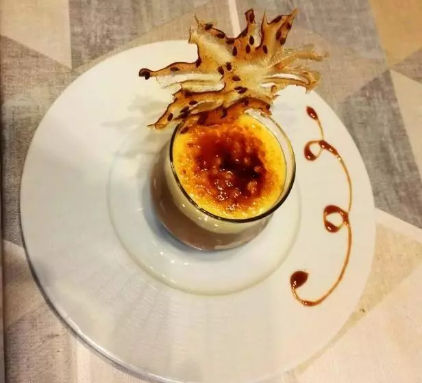 Aamiaismajoitus (B&B) Chambres D Hôtes La Chrysalide