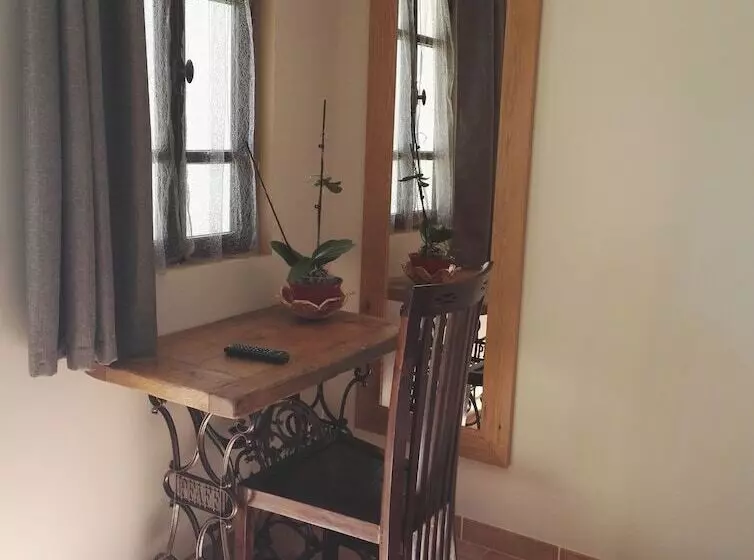 Aamiaismajoitus (B&B) Chambres D Hôtes La Chrysalide