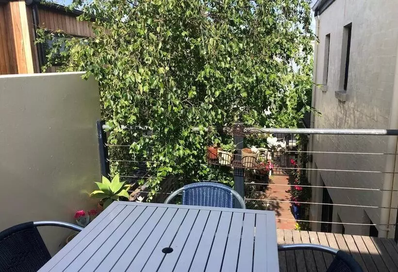 ベッドアンドブレックファースト Port Boutique Accommodation