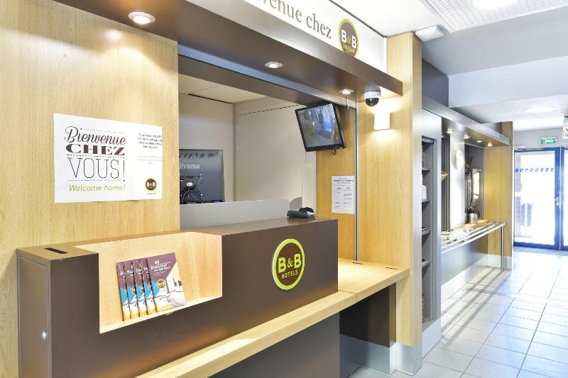 B&b Hotel Clermont Ferrand Le Brézet Aéroport