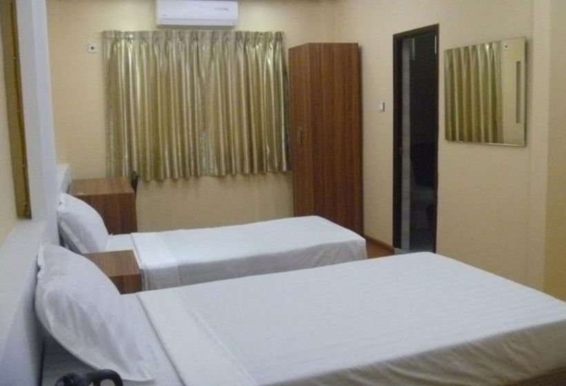 هتل Golden Silk Road