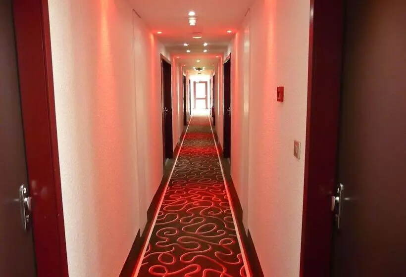 Hotelli Inn Design Resto Novo Vannes