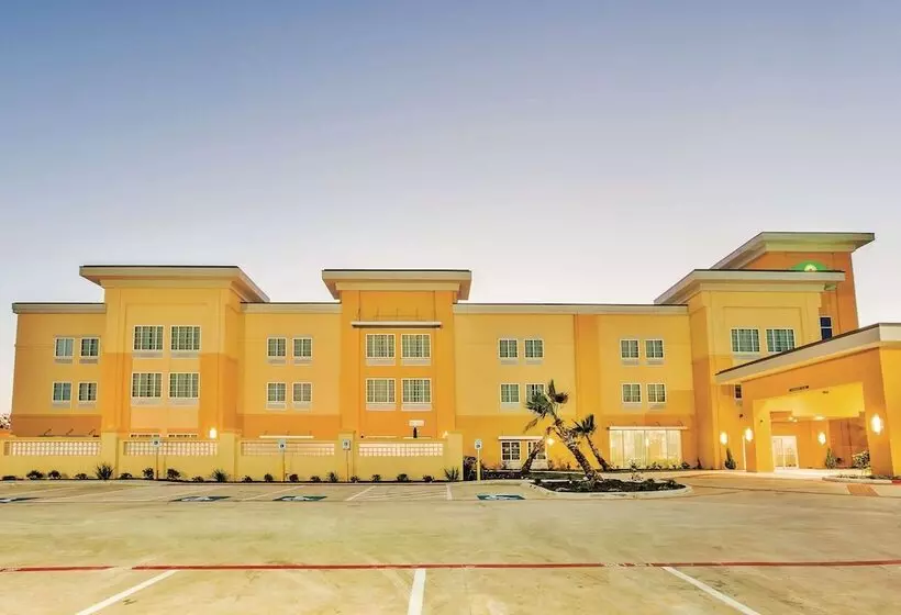 ホテル La Quinta By Wyndham Cotulla