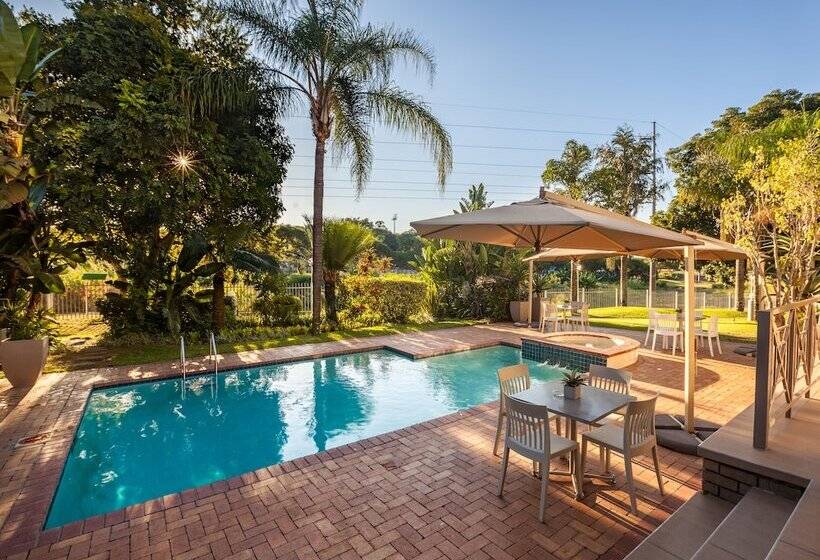 בית מלון כפרי Road Lodge Mbombela