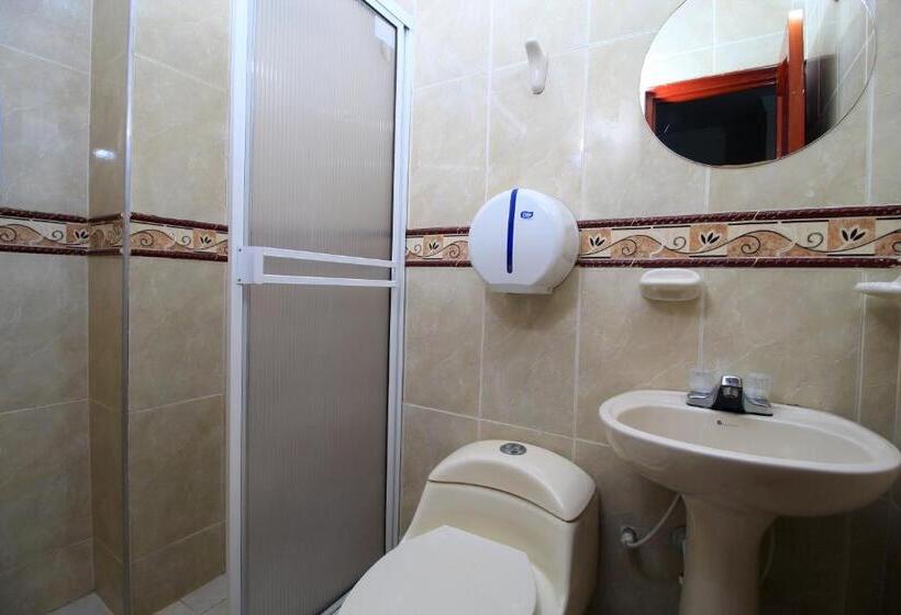 فندق Rodadero Inn By Geh Suites