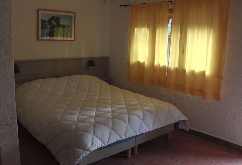 هتل Village Vacances Kallisterra