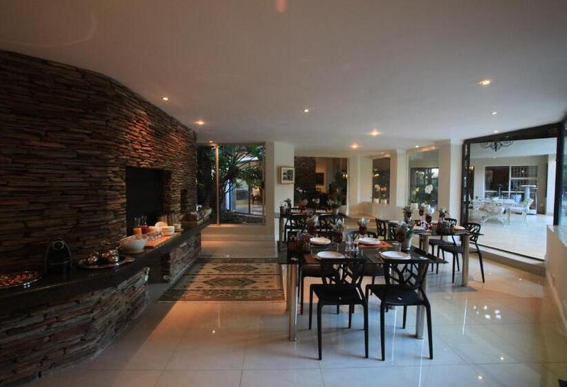 بنسيون Andante Lodge