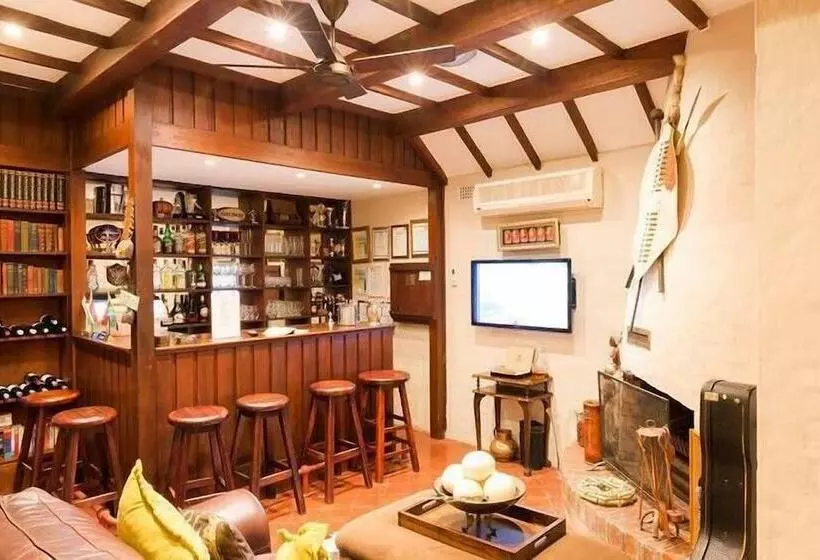 ペンション Five Burnham Guest House