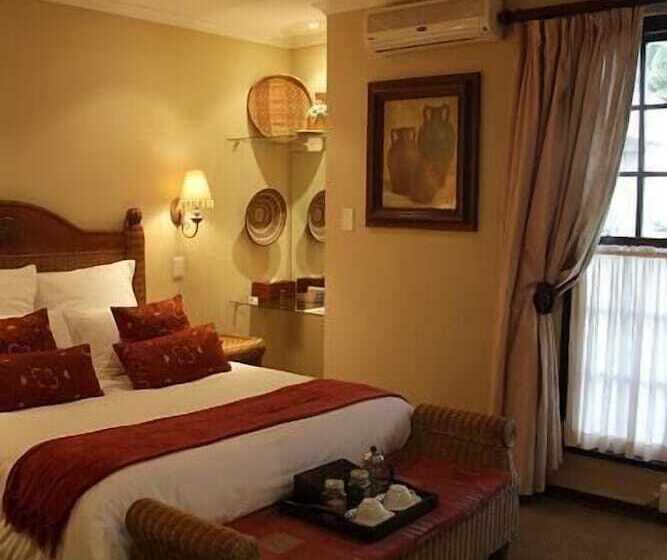 פנסיון Five Burnham Guest House