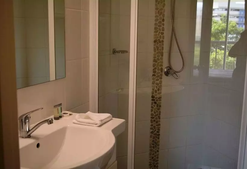 Spring Hill Centrepoint