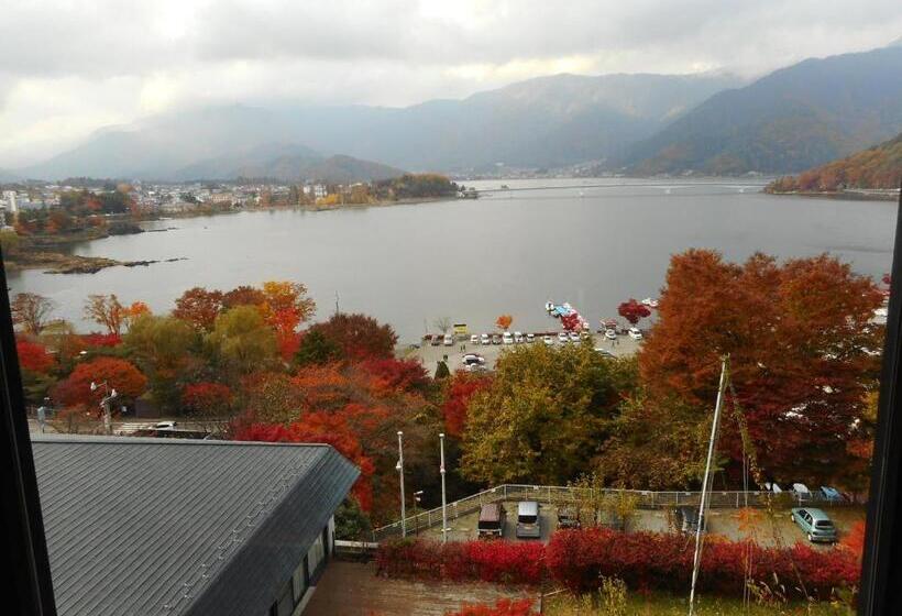 Breezbay Lake Resort Kawaguchiko