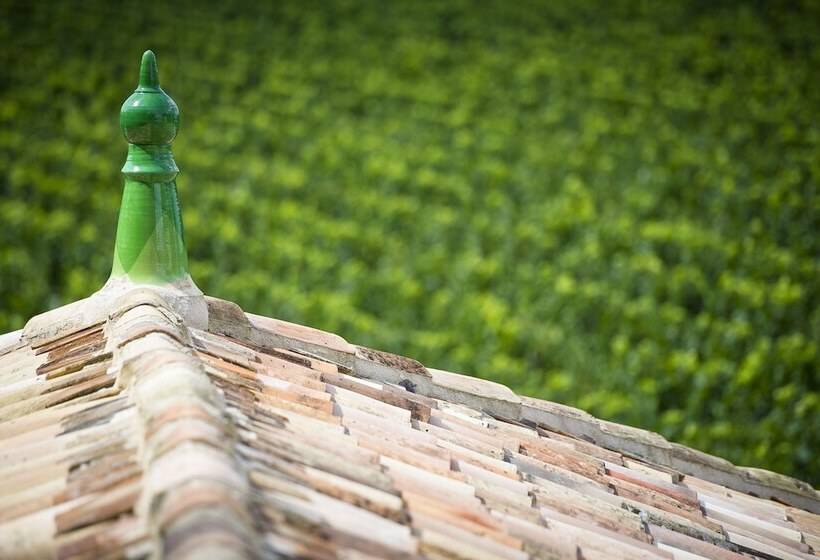 민박 La Chartreuse   Haut Bailly   Anciennement Château Le Pape