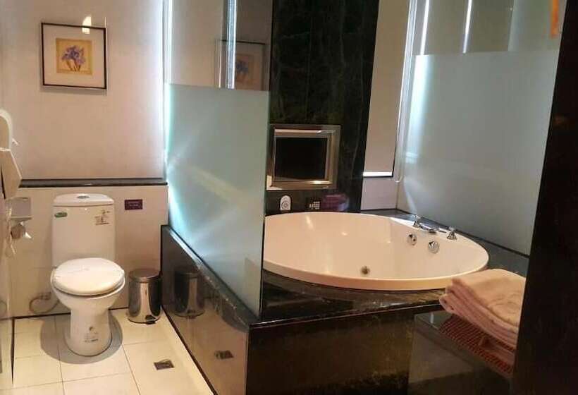 Discovery Motel Zhonghe