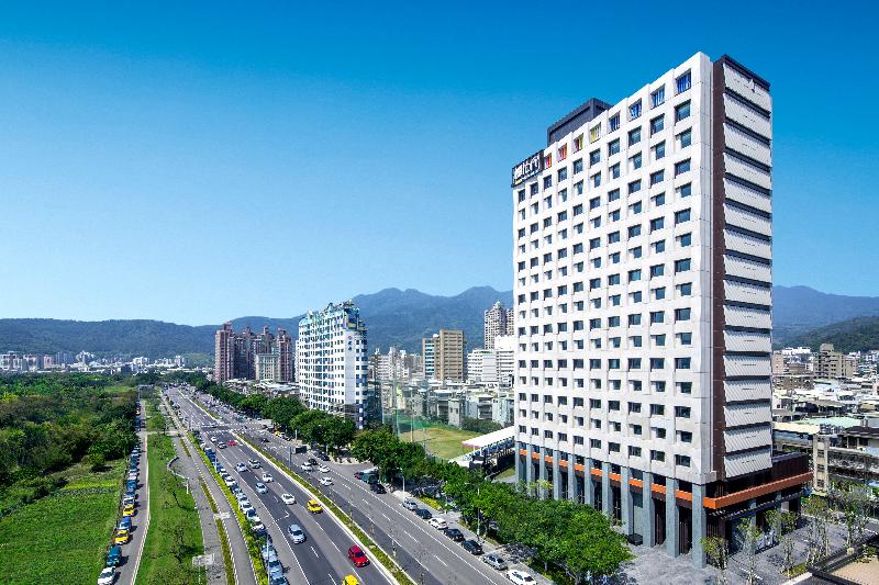 בית מלון כפרי Aloft Taipei Beitou