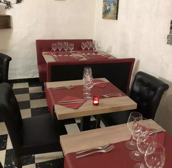 ホテル Auberge Saint Roch